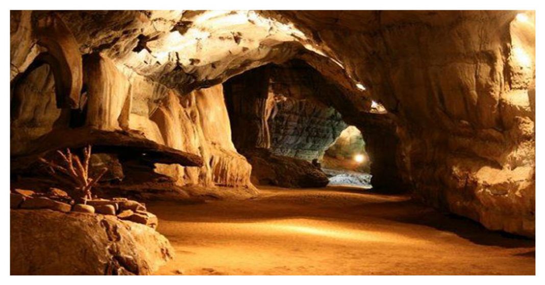 Top 20 Must Visit Caves In Africa Tripnomadic   C8be6371a95586e1681db9c1ba25ed9a 1068x559 