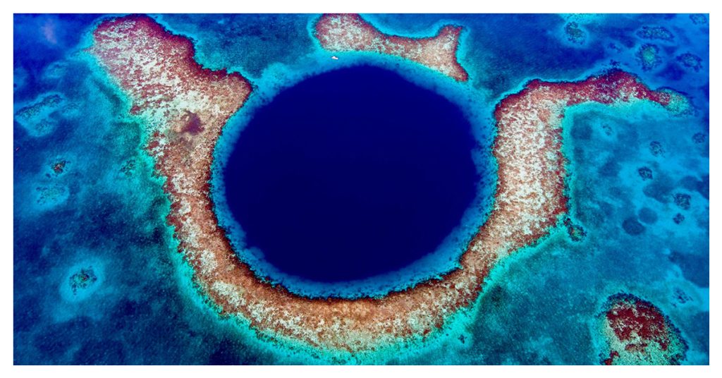 Atoll's blue holes