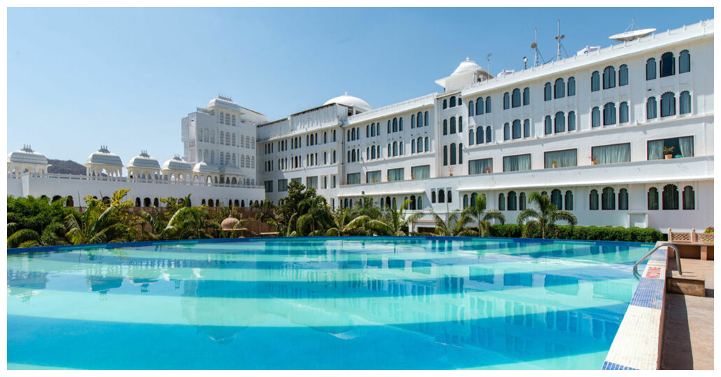Radisson Blu Palace Resort & Spa