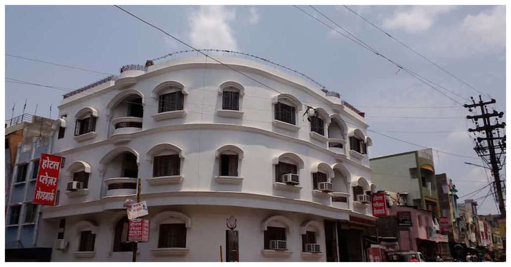 Hotel Pleasure Landmark